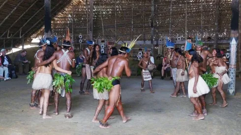 Indigene Völker im Amazonas-Regenwald